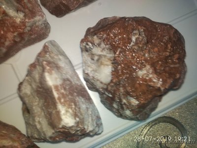 Камни для аквариума. Можно ли камень в аквариум?