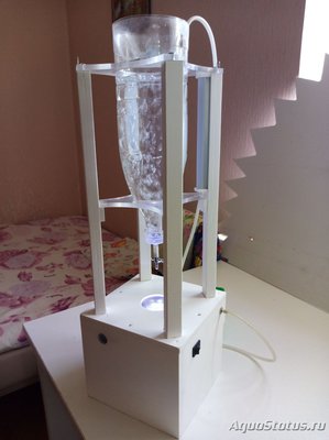 Продам инкубатор Вейса