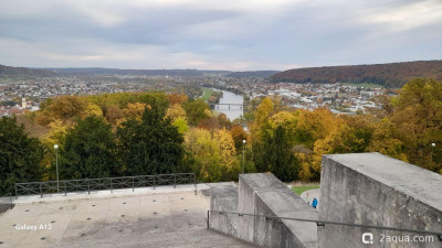 Кельхайм и Монумент Бефрайунгсхалле