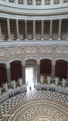 Кельхайм и Монумент Бефрайунгсхалле