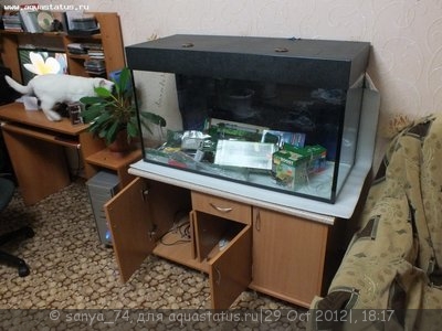 Тумбочка под аквариум